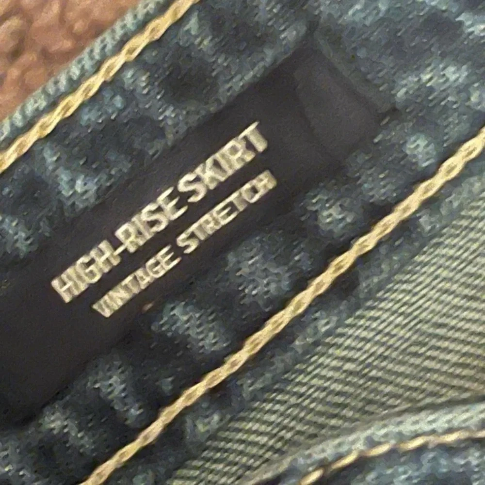 Hollister High Rise Vintage Stretch Button Front‎ Mini Skirts